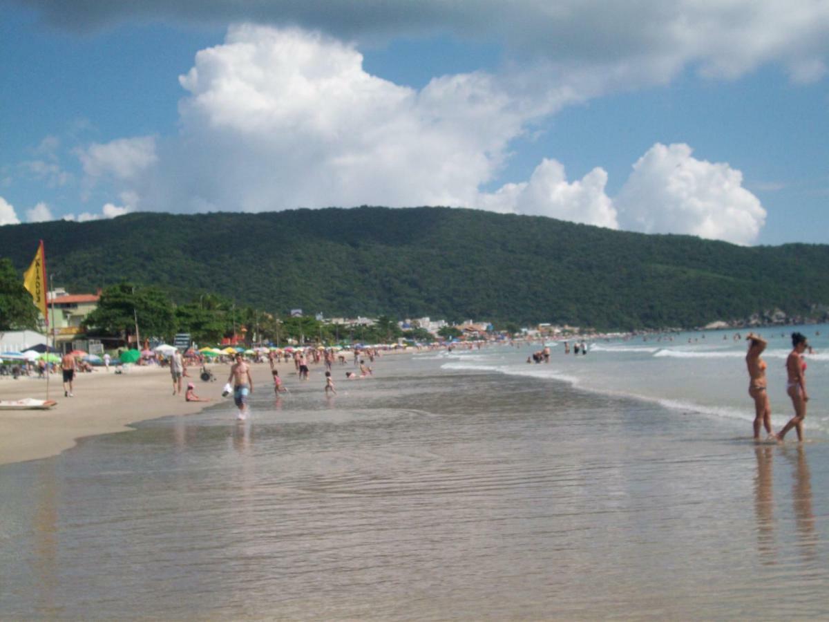 Apto 2 Quartos No Centro De Bombinhas, 130 Metros Praia Buitenkant foto